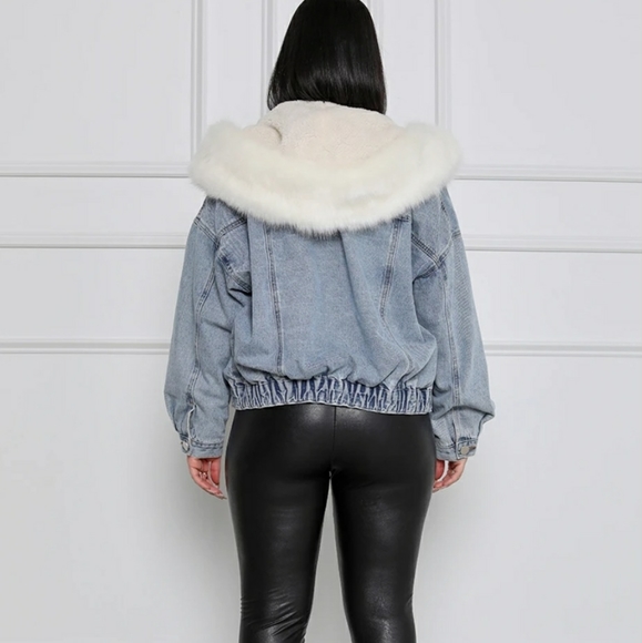 Free shipping 💋 - Picture 3 of 17